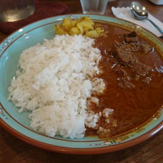 ビーフカレー(ザ・カリ (The KARI))