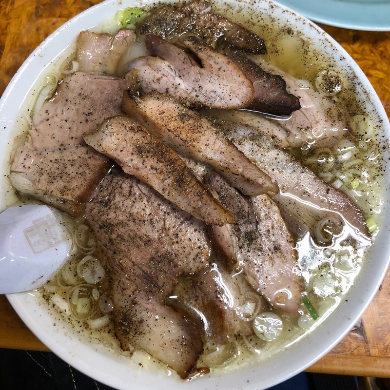 ちゃーしゅー多いラーメン 塩 生姜(かし亀)