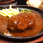 ハンバーグ(ビービー （lunch&okonomiyaki B.B）)