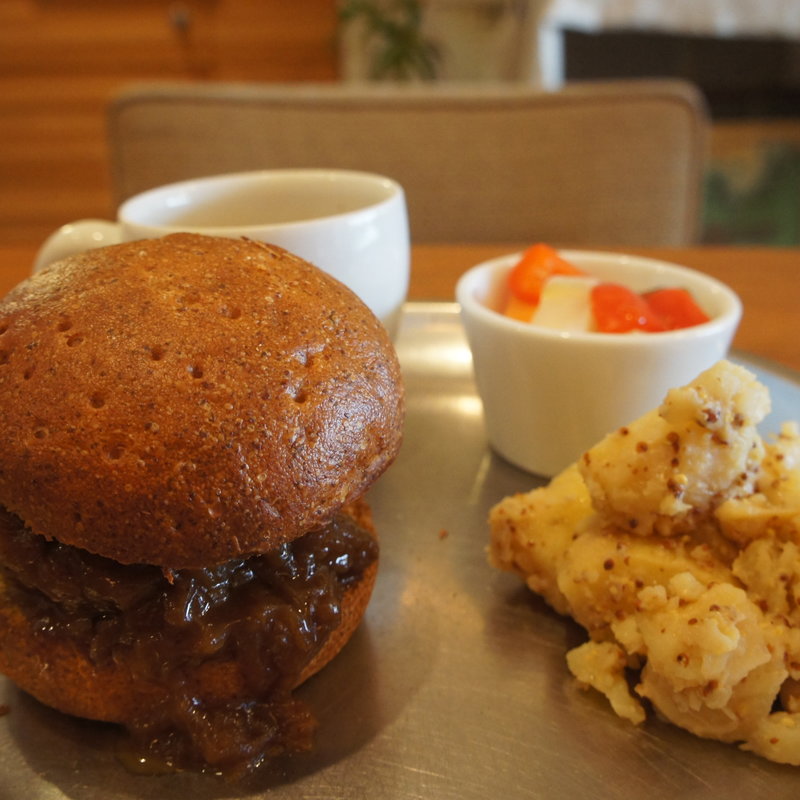 鳥取和牛のハンバーガー(ルボワ （Le BOIS）)