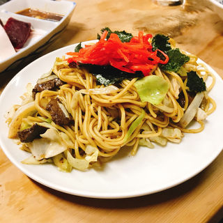 くじら入り焼きそば(捕鯨舩)