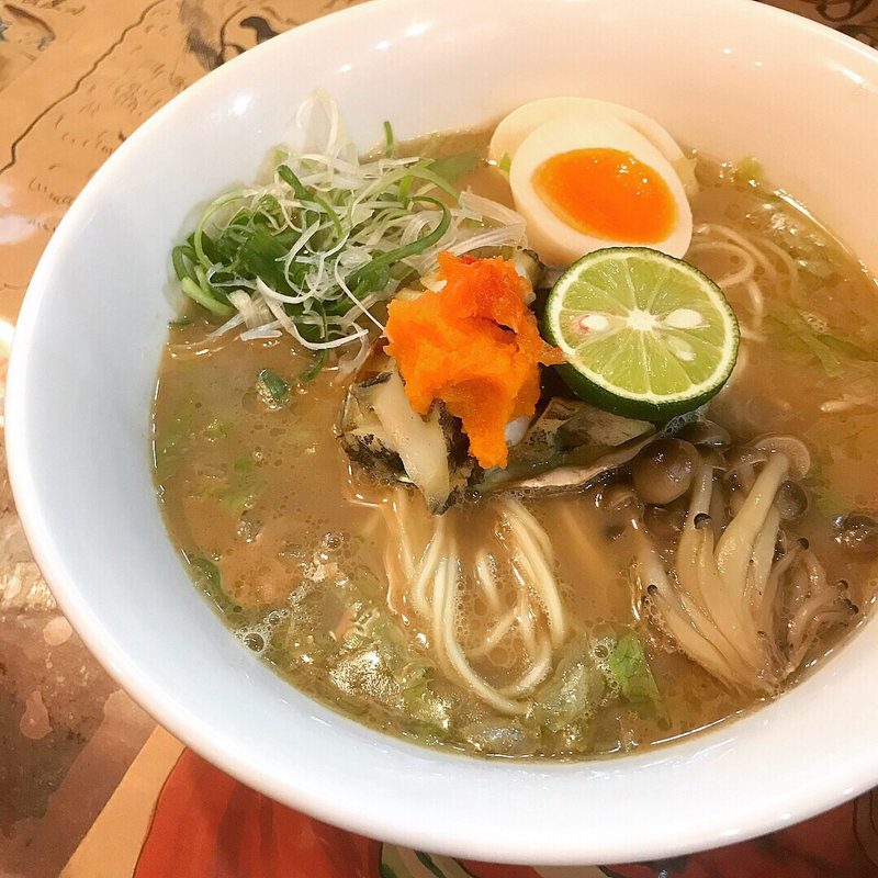 似星グルメ 鮑ラーメン(似星 （ニボシ）)