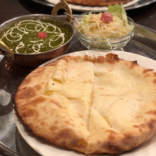 チーズナンセット(ルンビニキッチン（Lumbini Kitchen）)