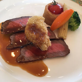 披露宴のコース料理(ホテルライフォート札幌)