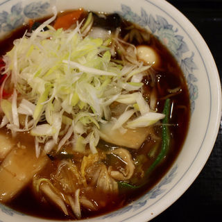 広東麺(七星 三井アウトレットパーク札幌北広島店 （シチセイ）)