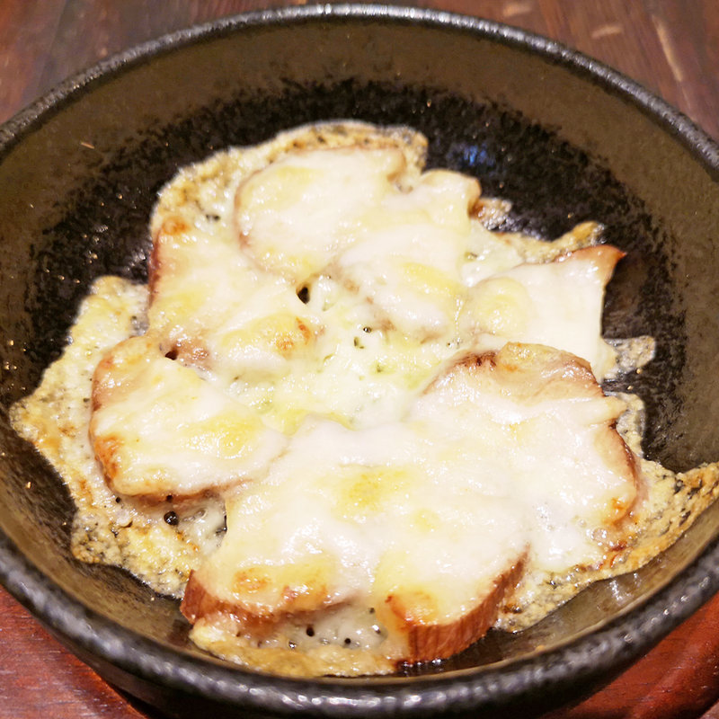 いぶりがっこちーず焼き(秋田 眞壁屋 Esola池袋店)