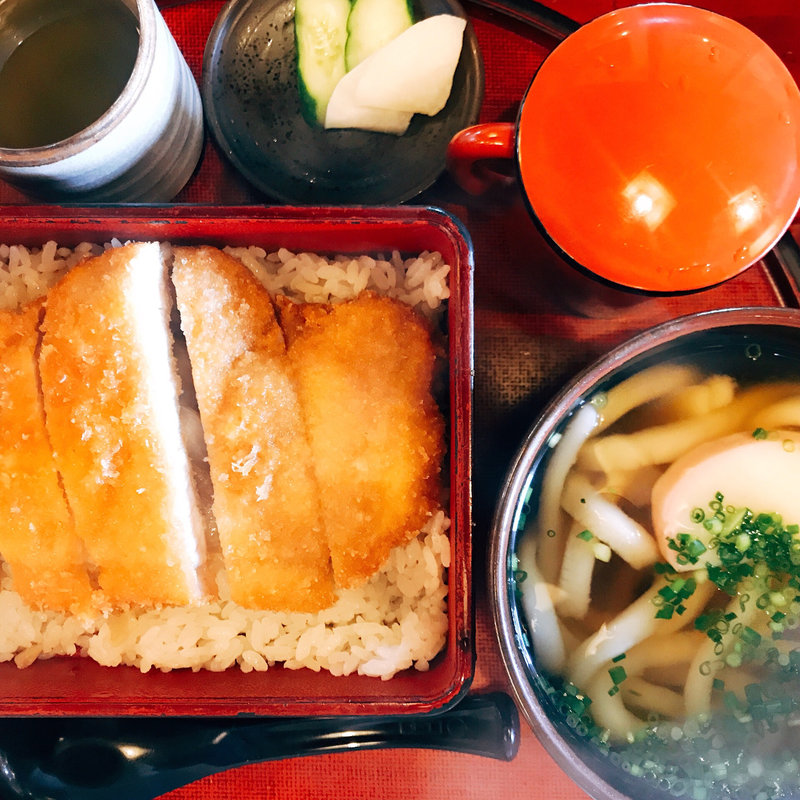 カツ重セット(博多めん処 峰松本家・料理蒲鉾 峰屋)