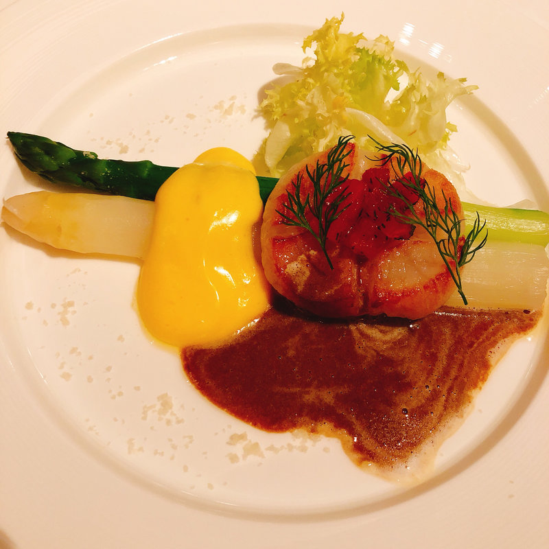 アスパラガスと帆立のソテー(リストランテASO)