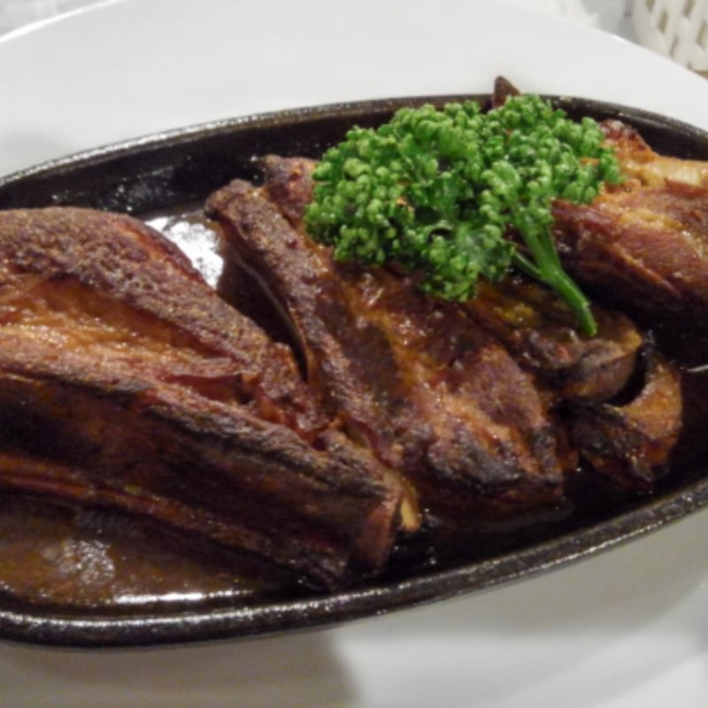 ポークスペアリブ(さかづき Brewing （さかづき ブルーイング）)