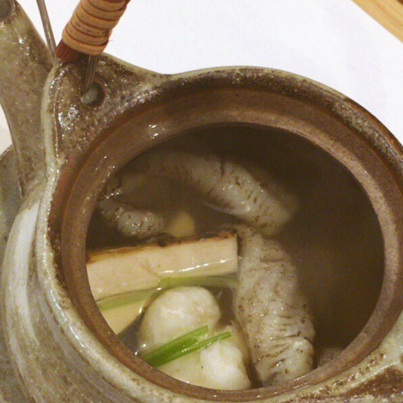 松茸と鱧の土瓶蒸し(阿波座 なが友)