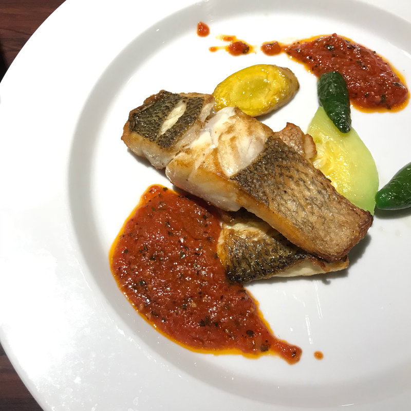 本日鮮魚のポワレ(ル・タン・メルヴェイユ)