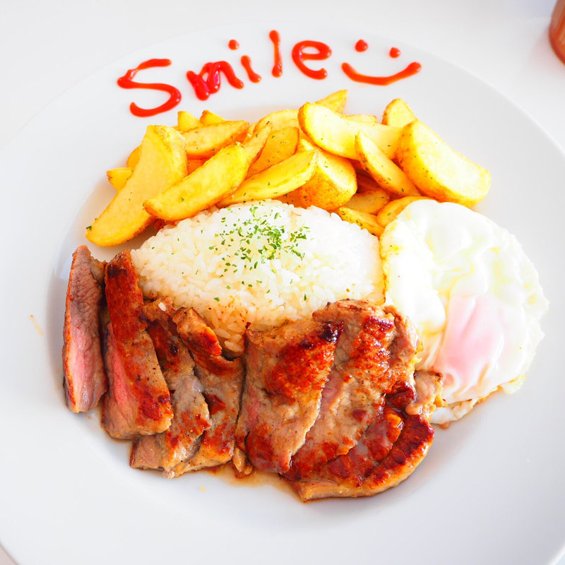 ステーキ (Beef steak)(クプ クプ （KUPU KUPU）)