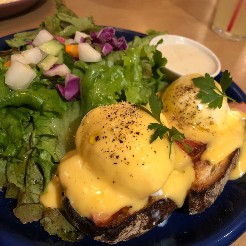 エッグベネディクト(Say Cheese！ Cafe ルミネ横浜店)