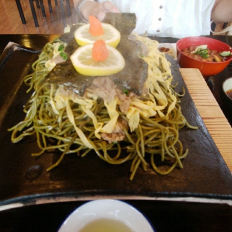 瓦そば(元祖瓦そば たかせ 本館 （がんそかわらそば たかせ）)