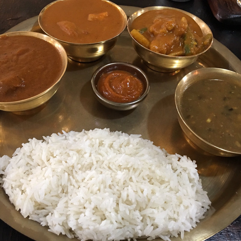 ダルバトセット＋マトンカレー(カラス （Kalash）)