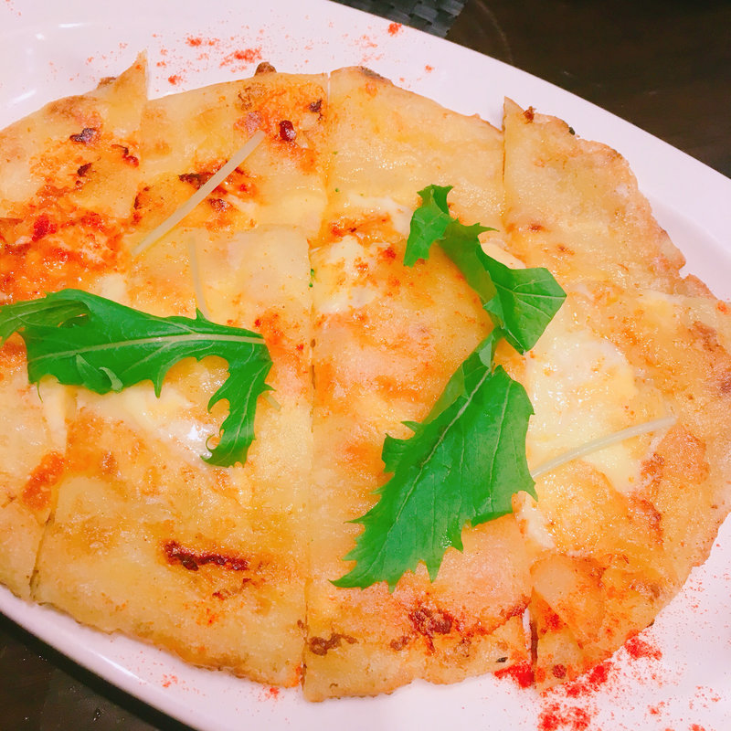 チーズチヂミ(赤い壺 辛い料理 表参道)