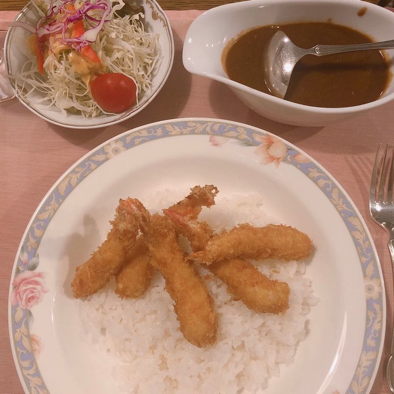 エビフライカレー(肉料理プチハウス)