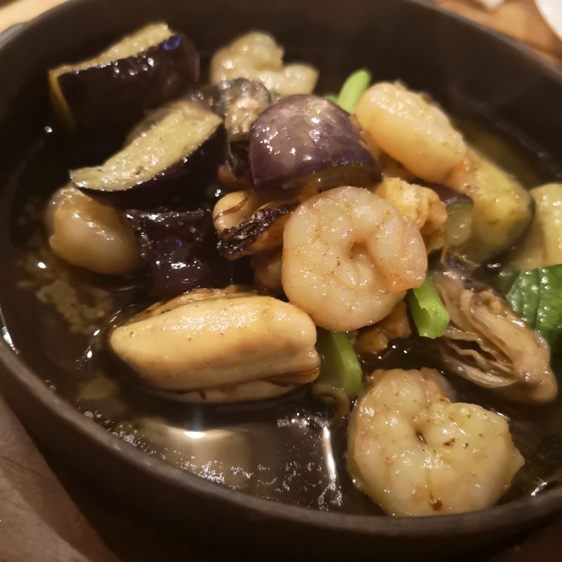 牡蠣のアヒージョ(かきっこ商店 )