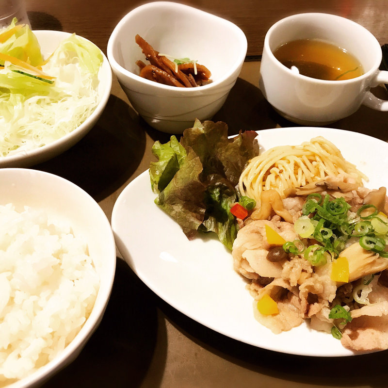 特別ランチ(アカリ)