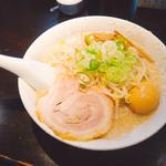 醤油味玉ラーメン
