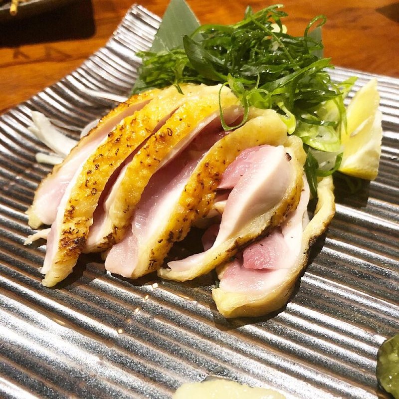 ひね鶏のたたき 自家製ぽん酢(炭火串焼　つじや 本店 )