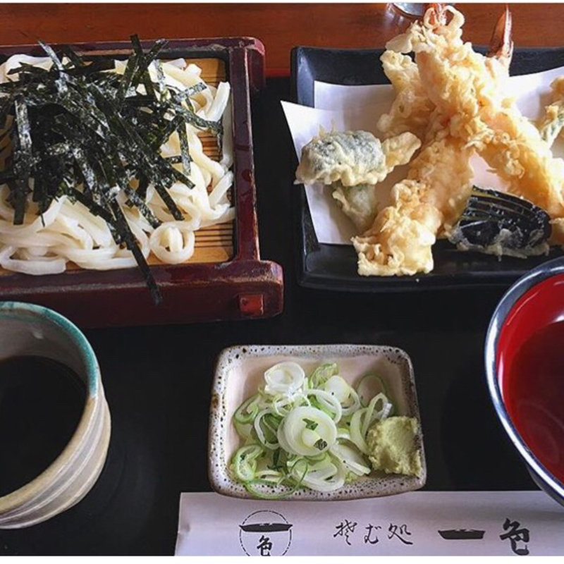 天ざるうどん(そば処一色 （いっしき）)