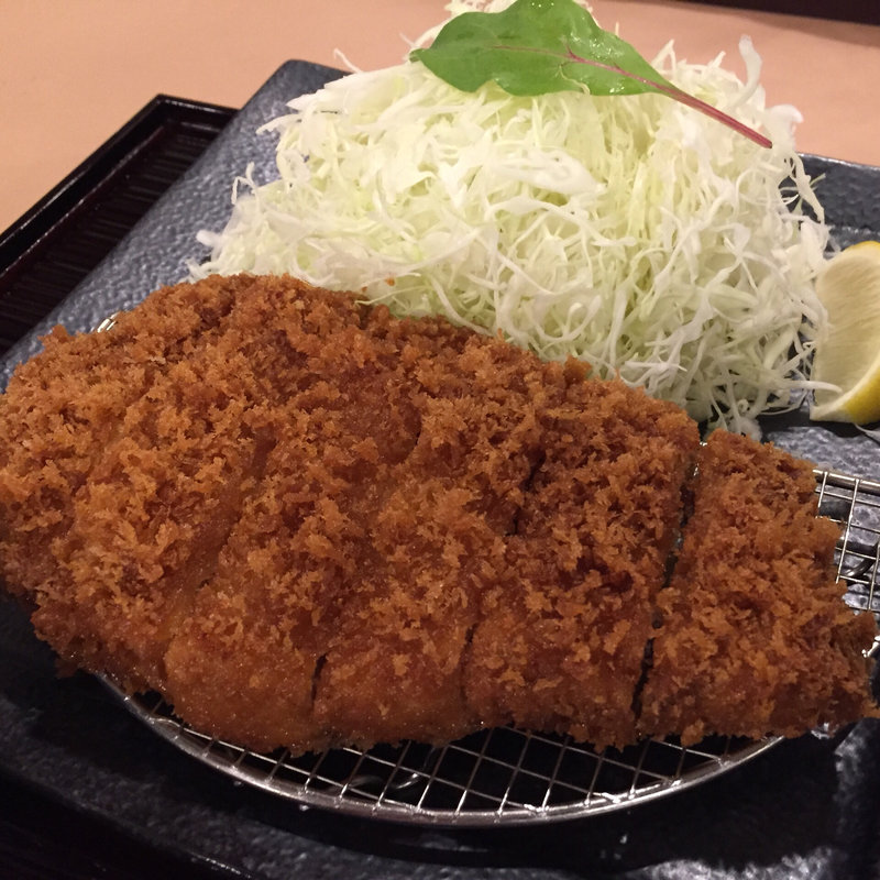 沖縄県産 紅豚 特ロースかつ膳 (とんかつ まい泉 青山本店 （まいせん）)