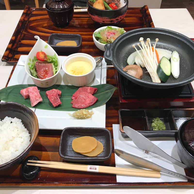 レディースランチ(名産松阪肉 朝日屋 ジャズドリーム長島)
