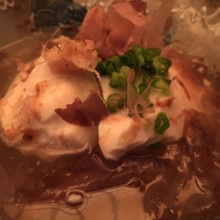 出し豆腐(居酒舎にし山)