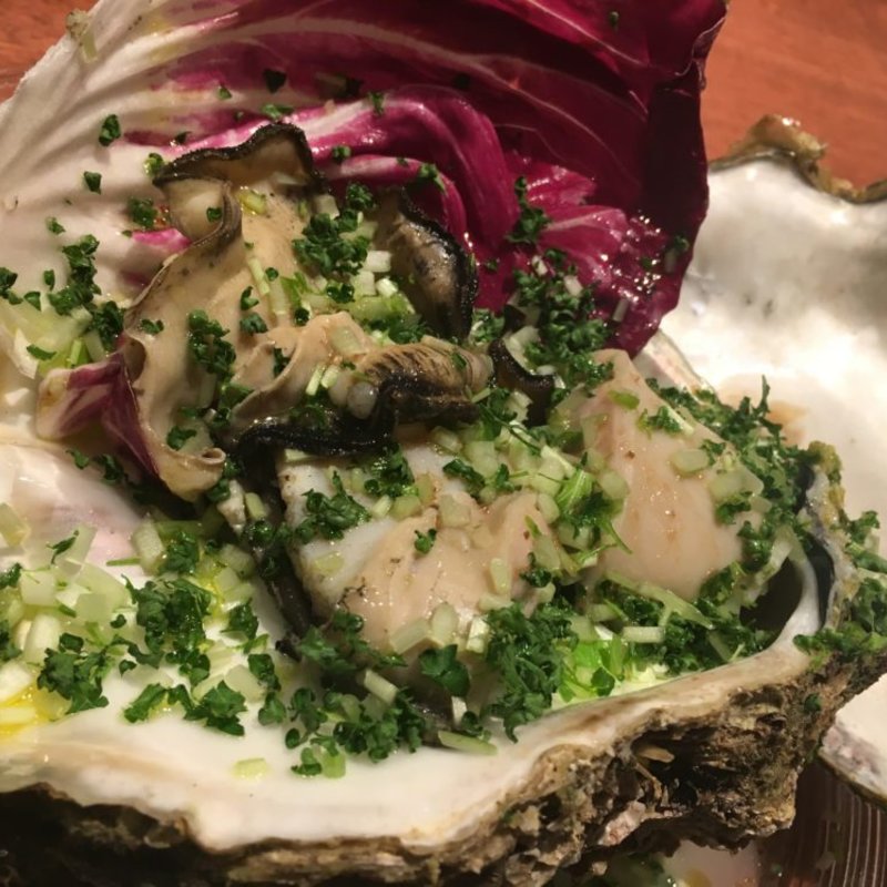 五島産岩牡蠣白ワイン蒸し(BaBa Ristorante)