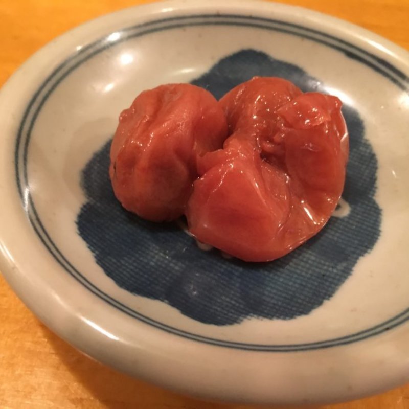 梅干し(立ち呑み処 朋)