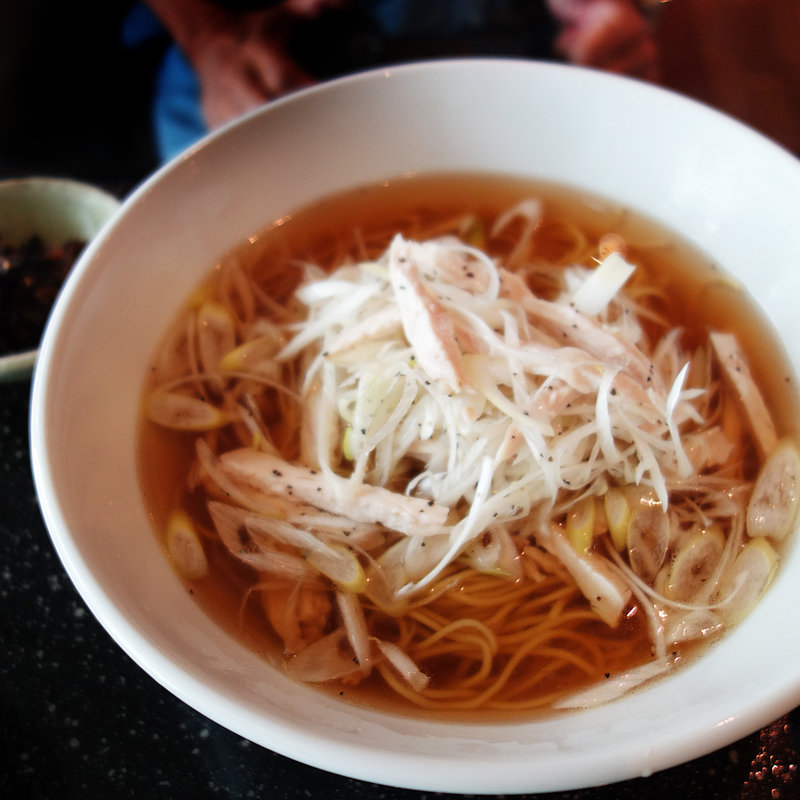 蒸し鶏と葱の中華そば(蒼)