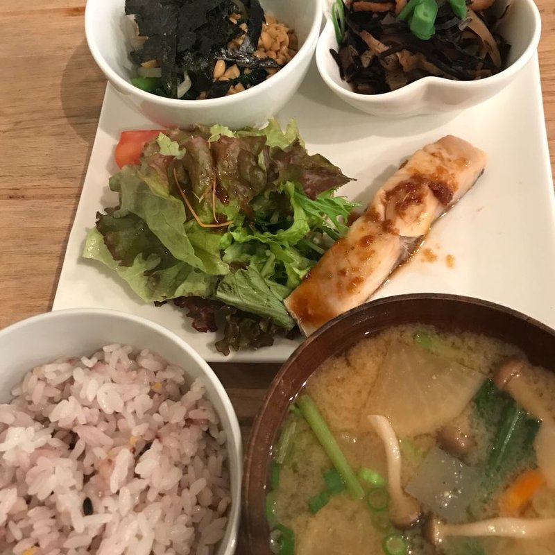 ヘルシーランチ(Uchinomi Dining So)