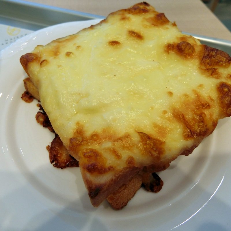 クロックムッシュ(メゾン・ランドゥメンヌ 赤坂 （MAISON LANDEMAINE）)