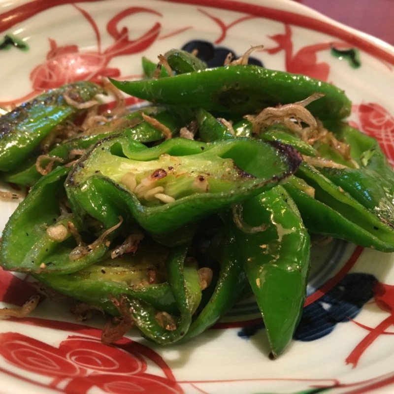 万願寺とうがらしとシラス炒め(酒房 志波)