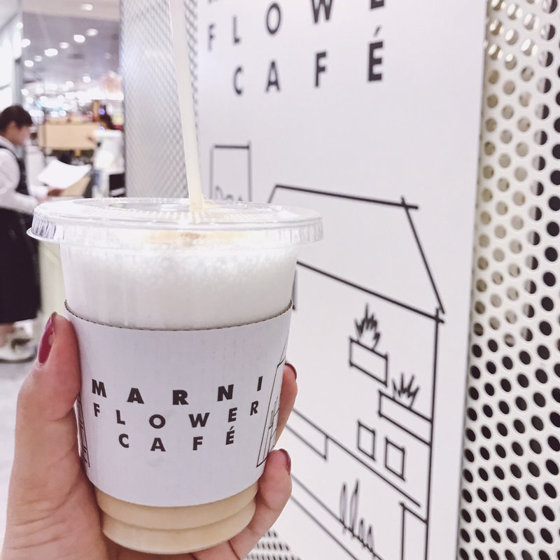ソルトミルクティー(MARNI FLOWER CAFÉ)