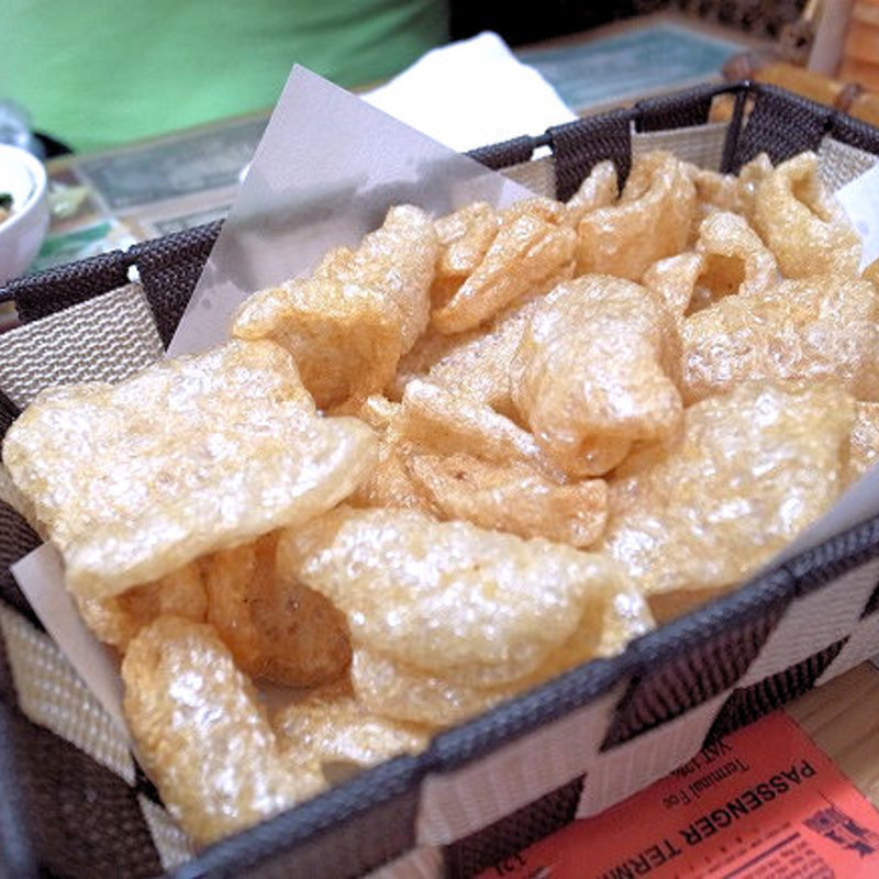 チッチャロンバボイ(カバヤンフィリピン風居酒屋)