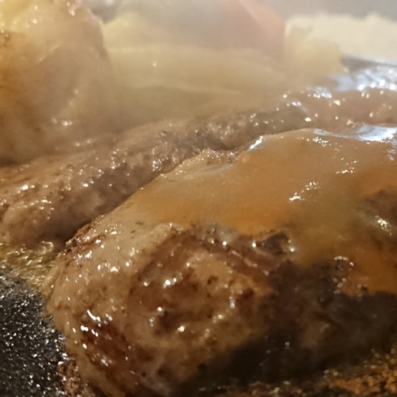 ラージハンバーグ(ウッドストック)