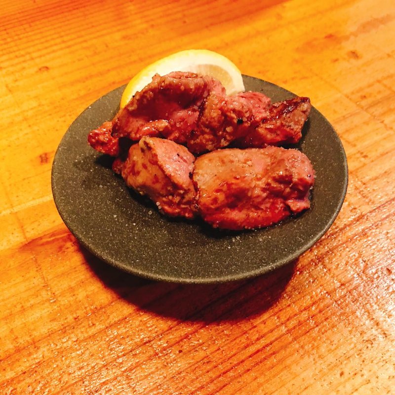 キモレア（ニンニクとごま油に漬け炭火で軽く炙ります）(焼鳥串焼どろまみれ 四谷店)