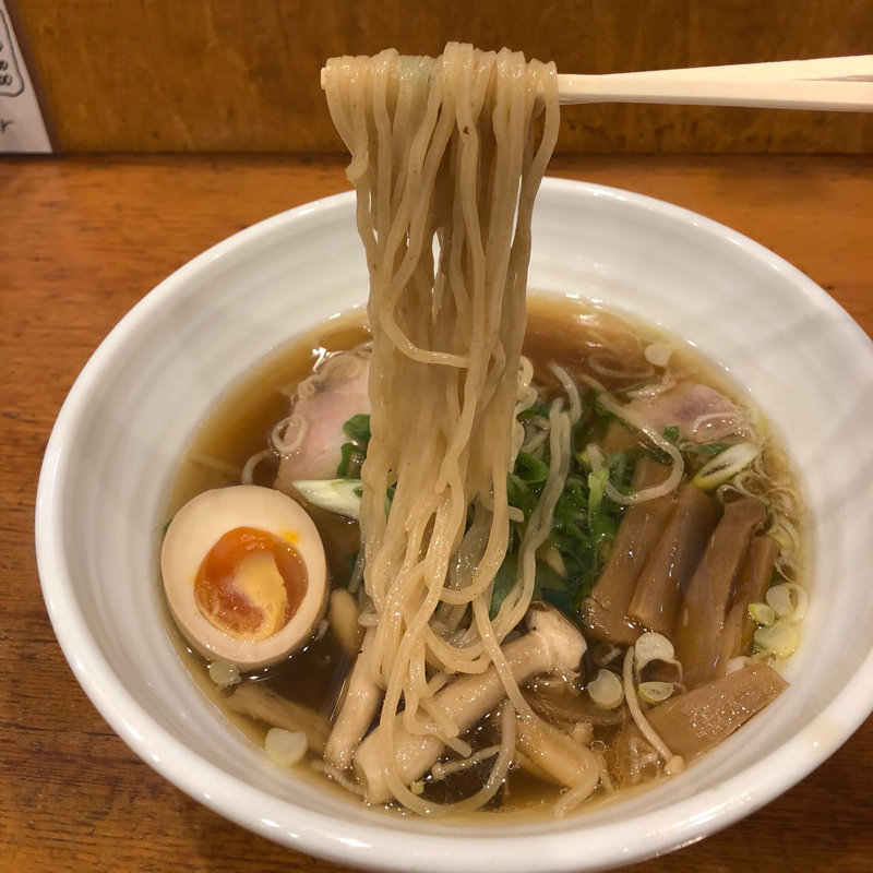 薄口醤油らーめん(Clutch Hitter （クラッチ ヒッター）)