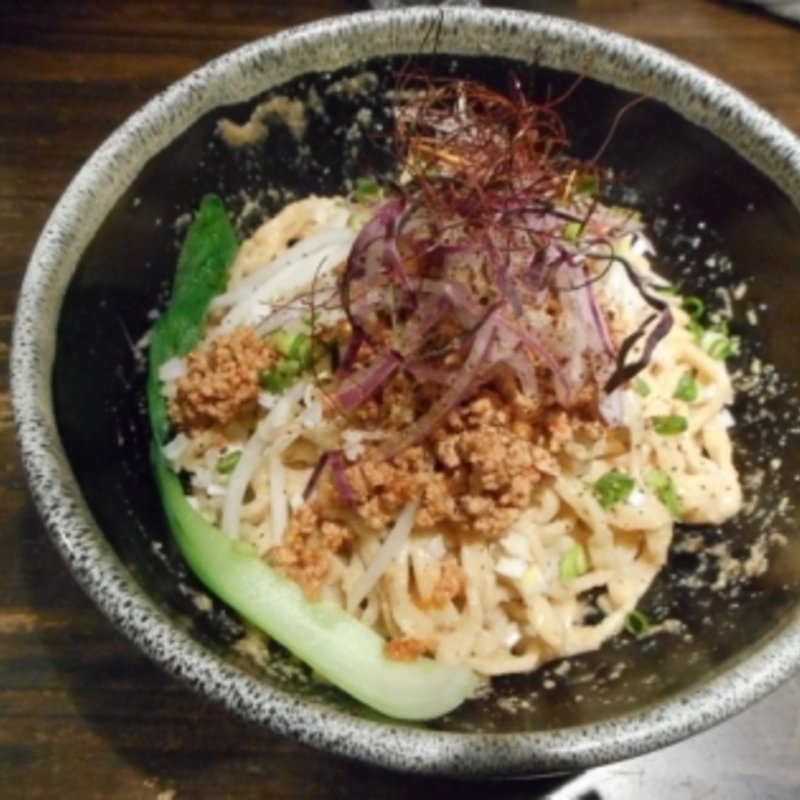 汁なし担々麺に(Remenbar(リメンバー))