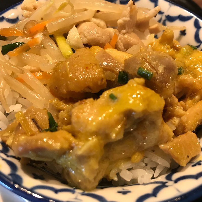 ランチセット チキンのレモングラスソース丼(ニャーヴェトナム京都店)