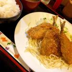 魚フライ定食(wing3)