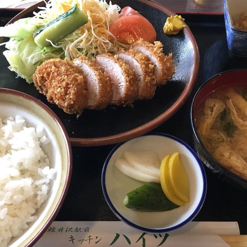 ひれかつ定食(キッチンハイツ )