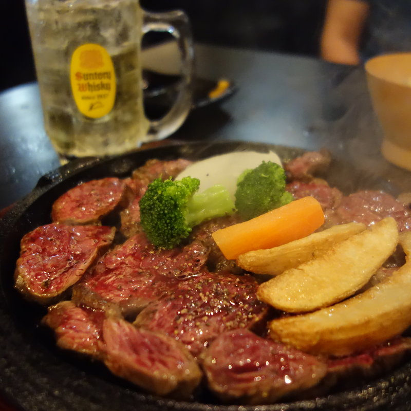 テンダーステーキ定食 300g(肉が一番 高砂店)