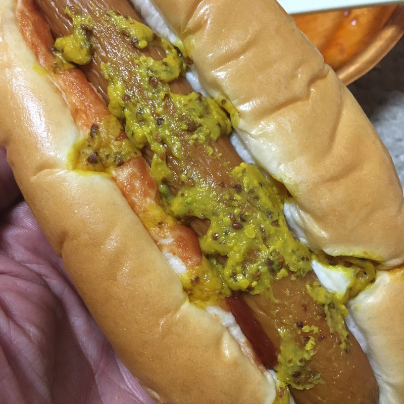 大きいウィンナー(ファミリーマート 札幌南7条西7丁目店 )