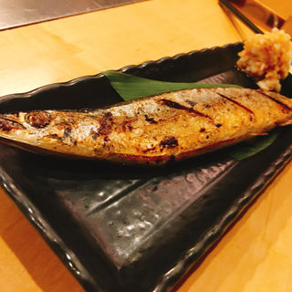 秋刀魚の鉄板焼き(漁師の鉄板焼きはまらいん)