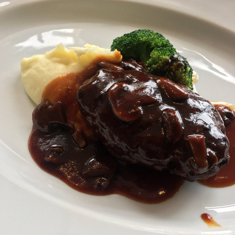 37 オリジナル 200g ハンバーグステーキ(37 Steakhouse & Bar Roppongi)