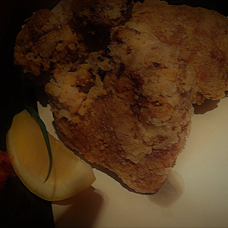 てびち唐揚げ(琉球王国 さんご家)