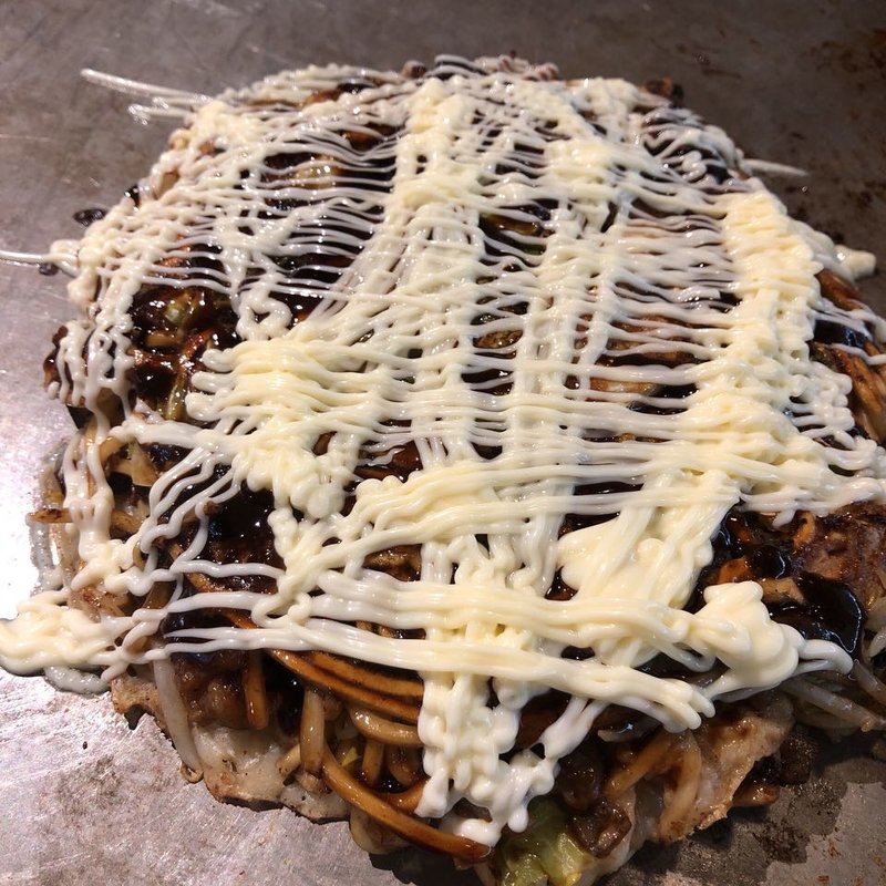 スジモダン焼き(お好み焼き・鉄板焼 粉もん 昭和や)